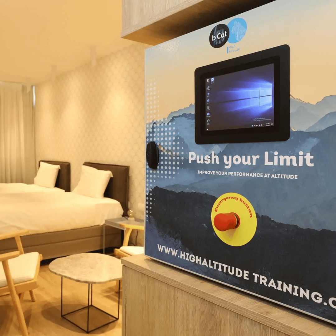 Modular high altitude training room for hypoxia-based performance conditioning