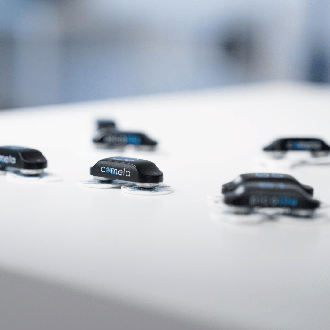 Picolite EMG sensor for muscle activity measurement and performance analysis