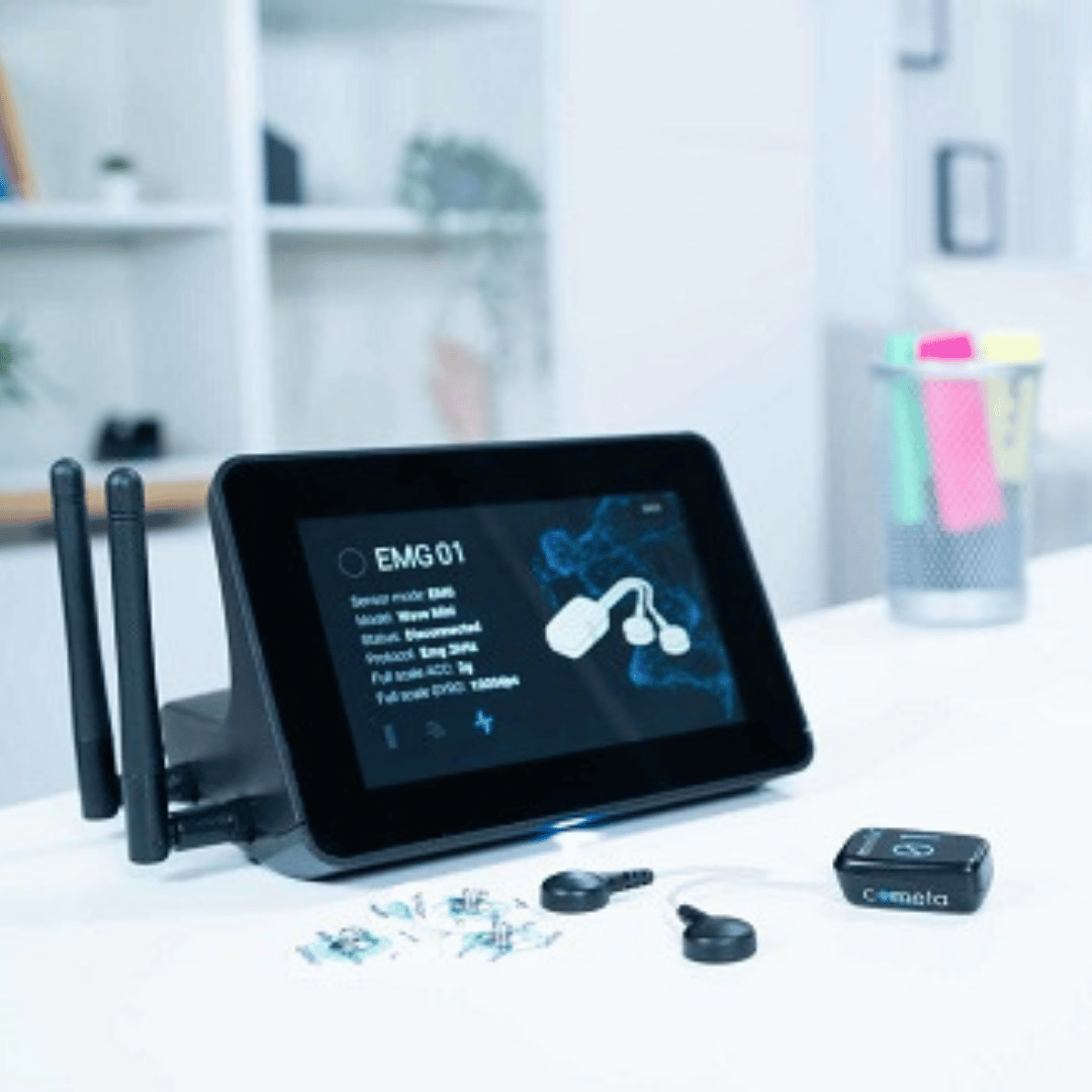 WaveX receiver hub for connecting performance sensors and data collection systems